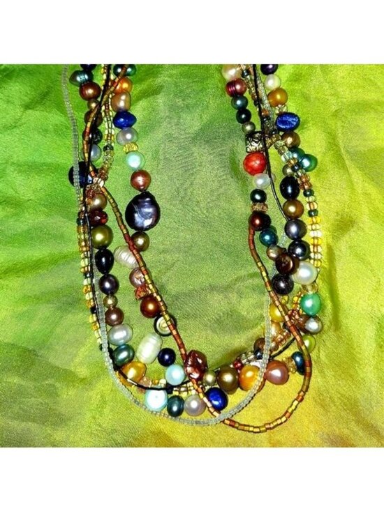 Jewelry - Cultured Pearl Beaded Vintage Necklace